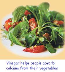 vinaigrette dressing on salad